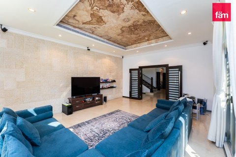 Villa en Palm Jumeirah, Dubai, 4 dormitorios, 468.8 m², № 10755 - foto 13