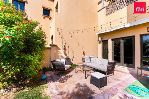Villa en Palm Jumeirah, Dubai, 4 dormitorios, 468.8 m², № 10755 - foto 15