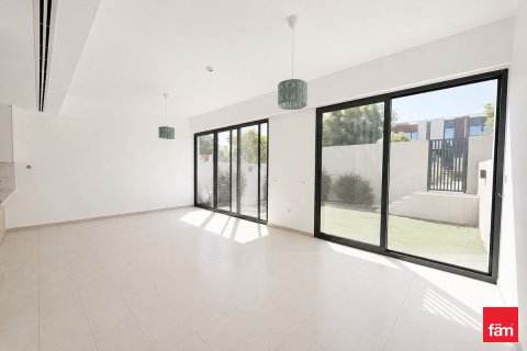 Townhouse in Dubai 3 bedrooms, 180 sq.m. № 111774 - photo 13