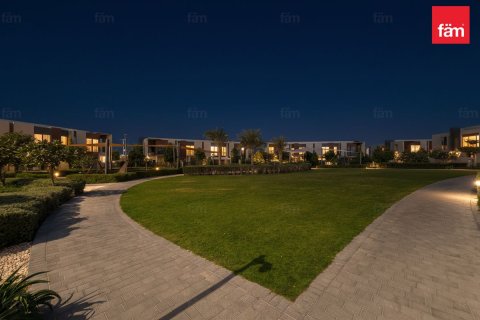 Townhouse in Dubai 3 bedrooms, 180 sq.m. № 111774 - photo 5