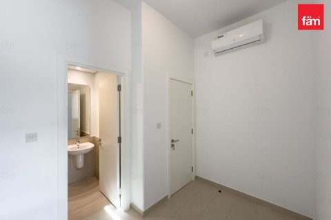 Townhouse in Dubai 3 bedrooms, 180 sq.m. № 111774 - photo 9