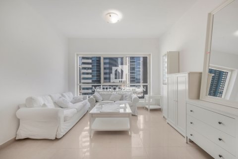 Купить квартиру в Джумейра Лейк Тауэрс, Дубай: 1 спальня, 90м², № 8820 - фото 2