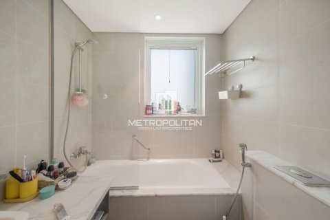 Apartment in Damac Maison Prive, Business Bay, Dubai 1 bedroom, 83 sq.m. № 8827 - photo 22