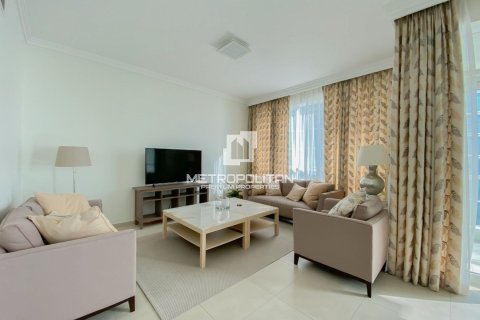 Apartment in Jumeirah Beach Residence, Dubai 2 bedrooms, 152 sq.m. № 8826 - photo 5