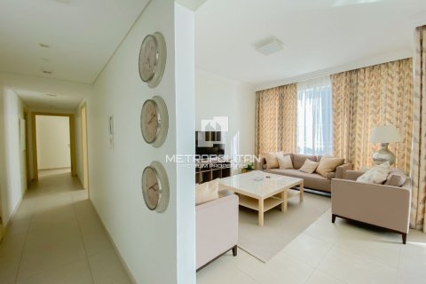 Apartment in Jumeirah Beach Residence, Dubai 2 bedrooms, 152 sq.m. № 8826 - photo 3