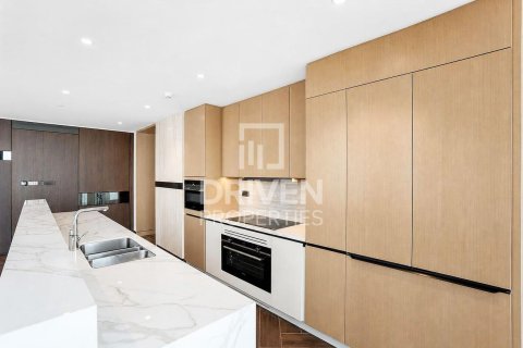 Appartement à Zabeel, Dubai, 2 chambres, 229.28 m², № 142609 - photo 17