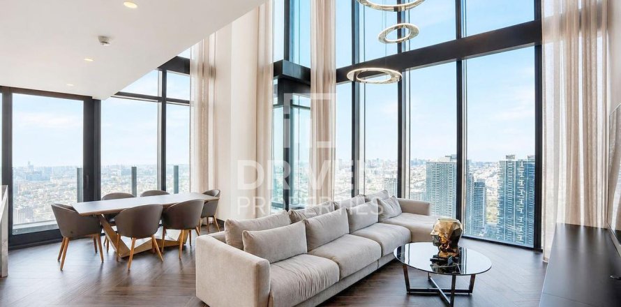 Appartement à Zabeel, Dubai, 2 chambres, 229.28 m², № 142609