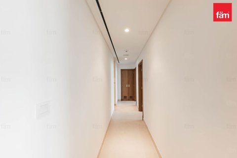 Apartment in Al Wasl, Dubai 2 bedrooms, 144.3 sq.m. № 13976 - photo 15