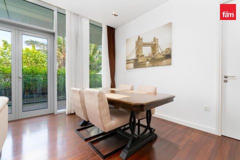 Apartamento en Dubai, 1 dormitorio, 109.4 m², № 13988 - foto 10
