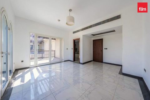 فيلا في دبي 4 غرف نوم, 352.8 م² رقم 115641 - صورة 3