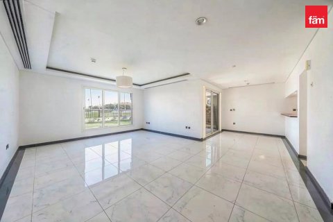 فيلا في دبي 4 غرف نوم, 352.8 م² رقم 115641
