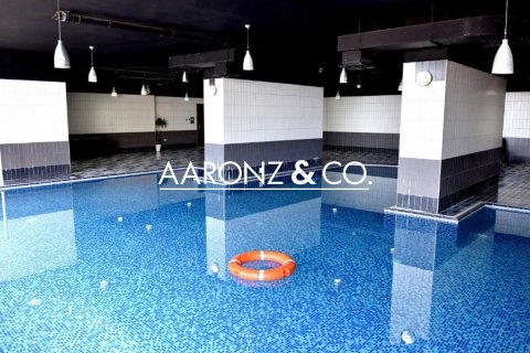 Apartamento en Marina Pinnacle, Dubai Marina, Dubai, 2 dormitorios, 113 m², № 97911 - foto 15