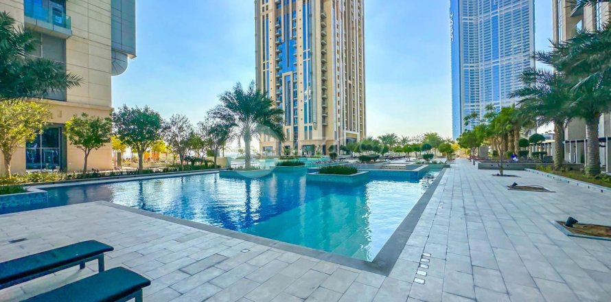 Квартира в Al Habtoor City, Бизнес-Бэй, Дубай, 2 спальни, 128.9м², № 38374