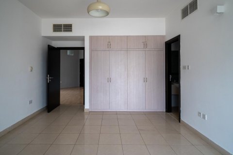 Apartment in Dubai Marina, Dubai 2 bedrooms, 107 sq.m. № 38387 - photo 16