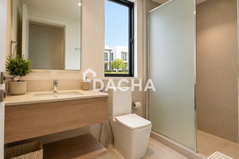 Villa in EMAAR South, Dubai South (Dubai World Central), Dubai 4 bedrooms, 232 sq.m. № 123184 - photo 13