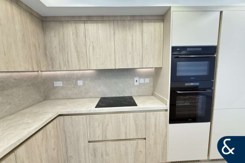 تاون هاوس في دائرة قرية جميرا, دبي 2 غرف نوم, 180 م² رقم 88487 - صورة 13