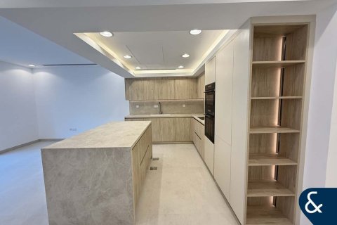 Townhouse in Jumeirah Village Circle, Dubai 2 bedrooms, 180 sq.m. № 88487