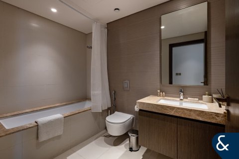 Apartment in EMAAR Beachfront, Dubai Harbour, Dubai 2 bedrooms, 132 sq.m. № 88486 - photo 11