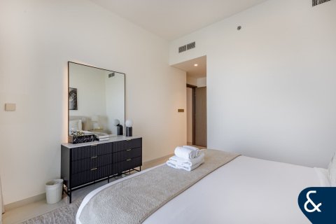 Apartment in EMAAR Beachfront, Dubai Harbour, Dubai 2 bedrooms, 132 sq.m. № 88486 - photo 13
