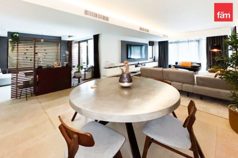 Villa in Dubai 4 bedrooms, 392.4 sq.m. № 40799 - photo 13