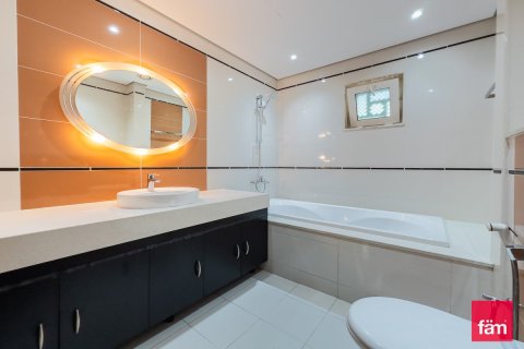 Townhouse in Al Furjan, Dubai 3 bedrooms, 229.6 sq.m. № 40810 - photo 25