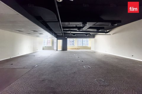 Oficina en Dubai, 153.1 m², № 77635 - foto 3