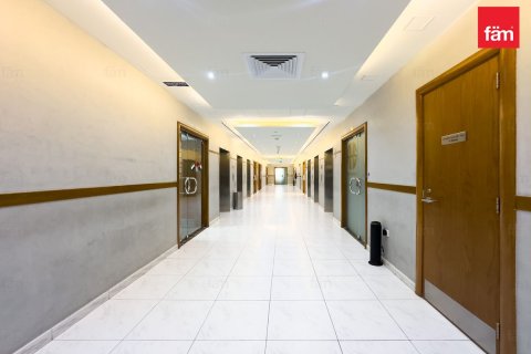 Oficina en Dubai, 153.1 m², № 77635 - foto 11