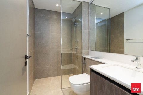 Снять в аренду таунхаус в Tilal Al Ghaf, Дубай: 4 спальни, 261.1м², № 77634 - фото 3