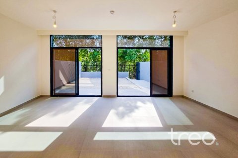 Villa in Mudon, Dubai 3 bedrooms, 217.86 sq.m. № 136224 - photo 5
