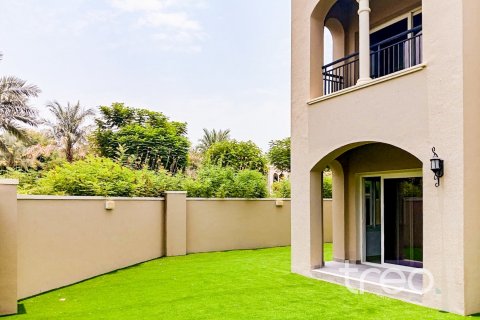 Villa in Bella Casa, Serena, Dubai 3 bedrooms, 211.08 sq.m. № 136223 - photo 13