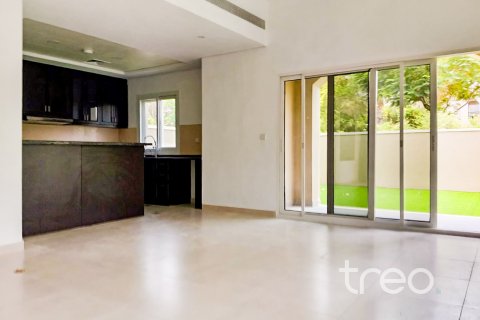 Villa in Bella Casa, Serena, Dubai 3 bedrooms, 211.08 sq.m. № 136223 - photo 4