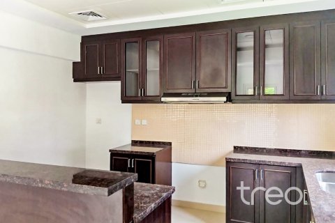 Villa in Bella Casa, Serena, Dubai 3 bedrooms, 211.08 sq.m. № 136223 - photo 5