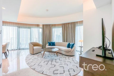 Apartment in Address Harbour Point, Dubai Creek Harbour (The Lagoons), Dubai 2 bedrooms, 102.47 sq.m. № 136225 - photo 4