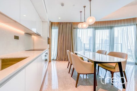Apartment in Address Harbour Point, Dubai Creek Harbour (The Lagoons), Dubai 2 bedrooms, 102.47 sq.m. № 136225 - photo 6