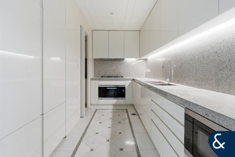 Apartamento en PALAZZO VERSACE en Culture Village, Dubai, 3 dormitorios, 366 m², № 99009 - foto 5