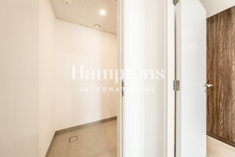 Apartment in Umm Suqeim 3, Umm Suqeim, Dubai 2 bedrooms, 141.95950012 sq.m. № 70028 - photo 3