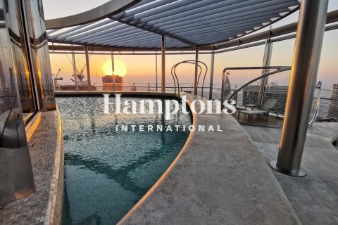 Apartment in Burj Khalifa, Dubai 1 bedroom, 102.01028109 sq.m. № 70027 - photo 11