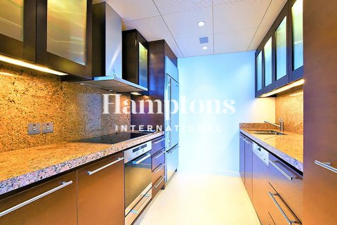 Apartment in Burj Khalifa, Dubai 1 bedroom, 102.01028109 sq.m. № 70027 - photo 25