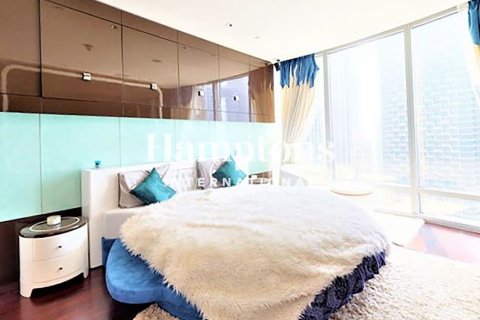 Apartment in Burj Khalifa, Dubai 1 bedroom, 102.01028109 sq.m. № 70027 - photo 24