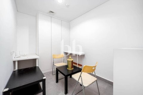 Снять в аренду квартиру в Джумейра Вилладж Серкл, Дубай: 2 спальни, 104м², № 57629 - фото 6