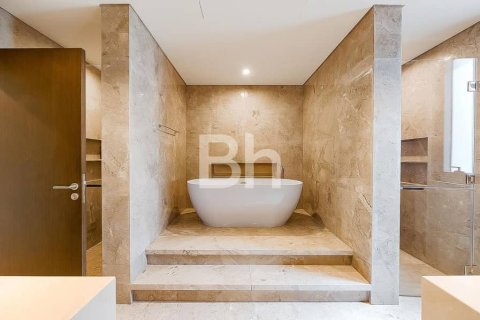 Villa in Dubai Hills Estate, Dubai 4 bedrooms, 660 sq.m. № 57631 - photo 6