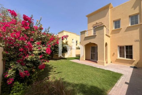 Townhouse in The Springs, Dubai 2 bedrooms, 276 sq.m. № 57633 - photo 1