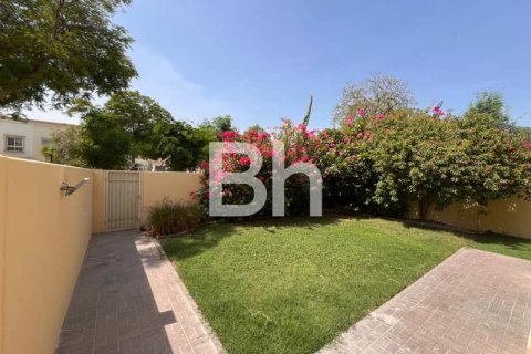 Townhouse in The Springs, Dubai 2 bedrooms, 276 sq.m. № 57633 - photo 14