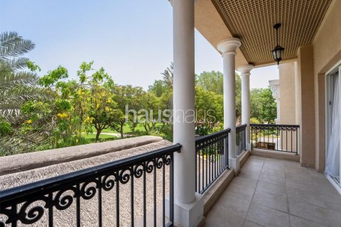Villa in Dubai Investment Park, Dubai 6 bedrooms, 674 sq.m. № 43441 - photo 28