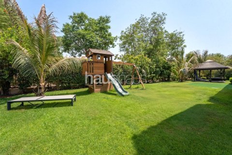 Villa in Dubai Investment Park, Dubai 6 bedrooms, 674 sq.m. № 43441 - photo 2