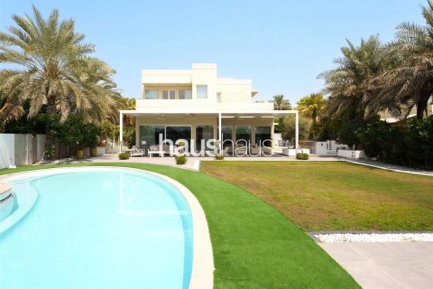 Villa in Arabian Ranches, Dubai 5 bedrooms, 556 sq.m. № 43443 - photo 22