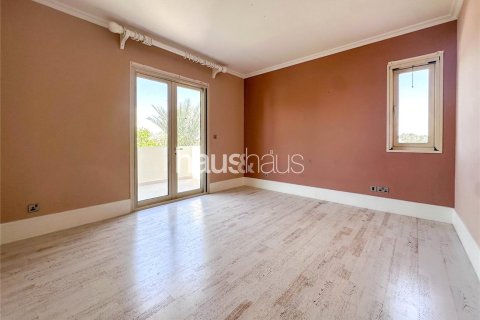 Villa in Arabian Ranches, Dubai 5 bedrooms, 556 sq.m. № 43443 - photo 18