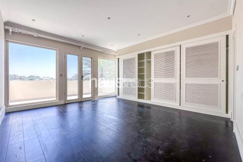 Villa in Arabian Ranches, Dubai 5 bedrooms, 556 sq.m. № 43443 - photo 15