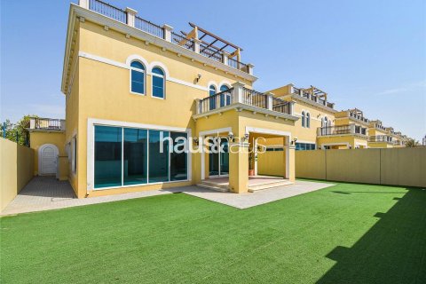 Villa à Jumeirah Park, Dubai, 4 chambres, 386 m², № 43446 - photo 1