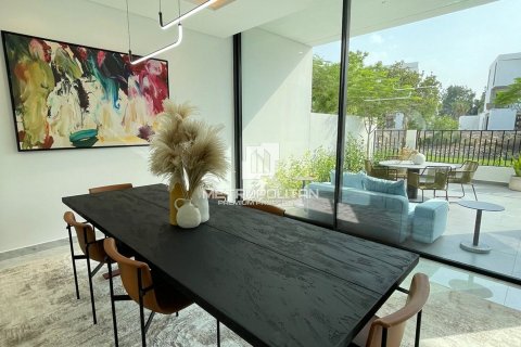 Villa in Al Barari, Dubai 5 bedrooms, 442 sq.m. № 73012 - photo 7